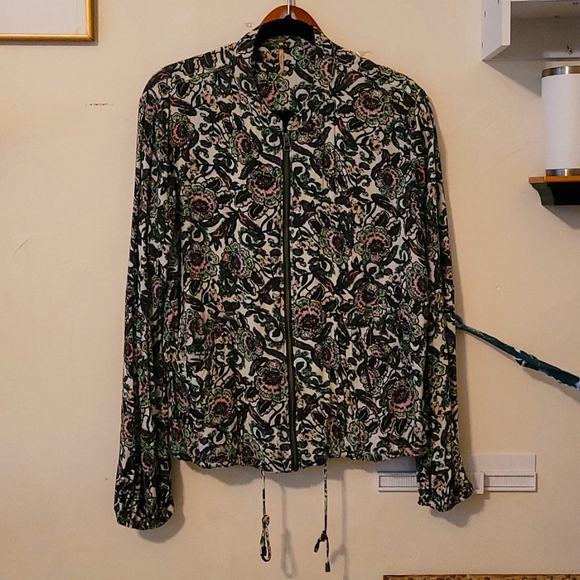 Free People RARE stunning lightweight floral crewneck jacket, size medium. - Picture 5 of 13